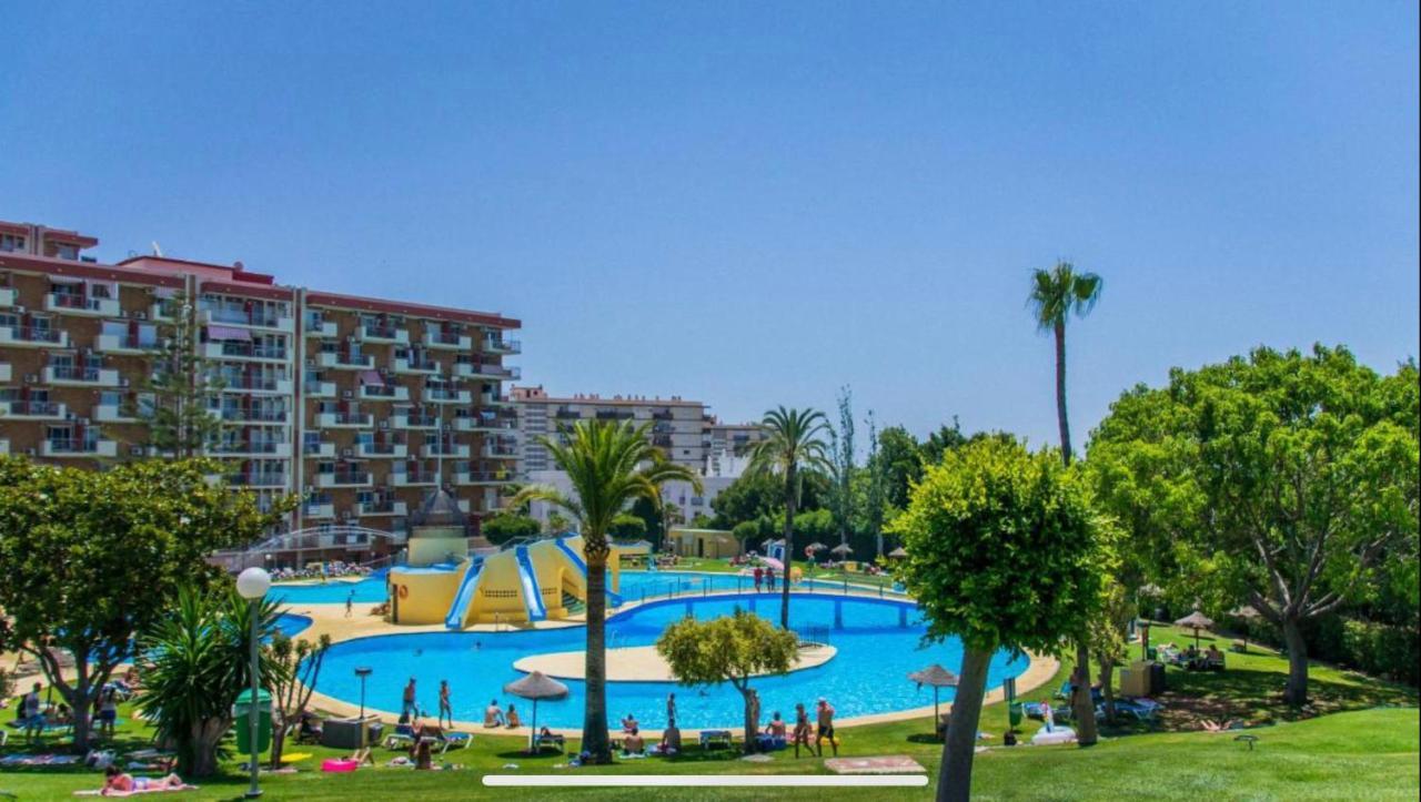 Aparthotel Minerva Benalmádena Esterno foto