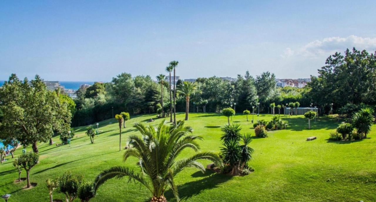 Aparthotel Minerva Benalmádena Esterno foto